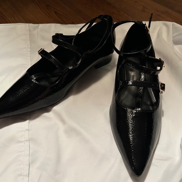 ASOS DESIGN Lyra caged mary jane pointed ballet flats in black - Picture 3 of 5